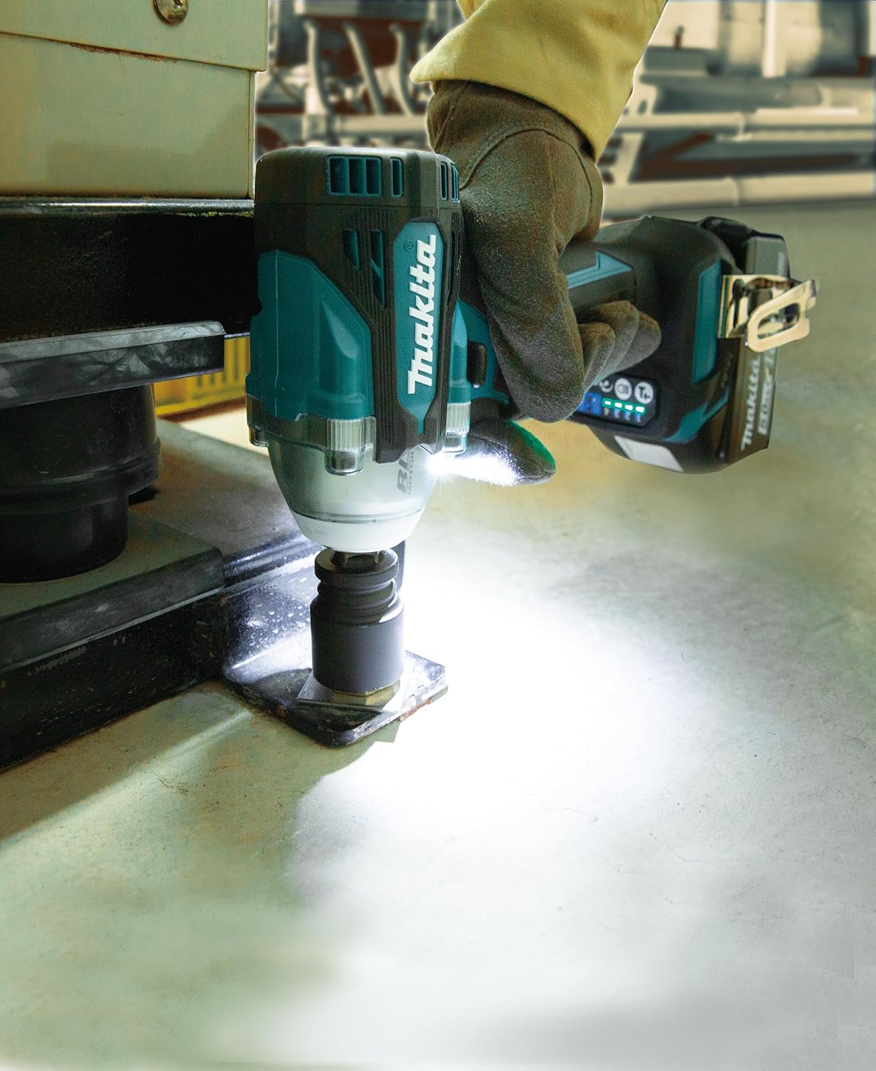 Makita 18V DTW300Z Brushless Cordless Impact Wrench – Tool Only + Makpac Type 2 Case