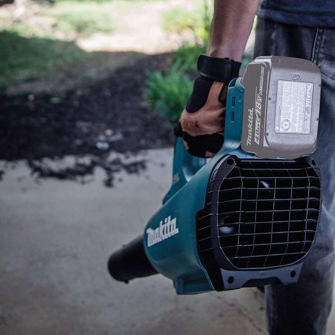Makita DUB184RT 18V LXT Brushless Cordless Blower Kit – Includes 5.0Ah Battery & Charger