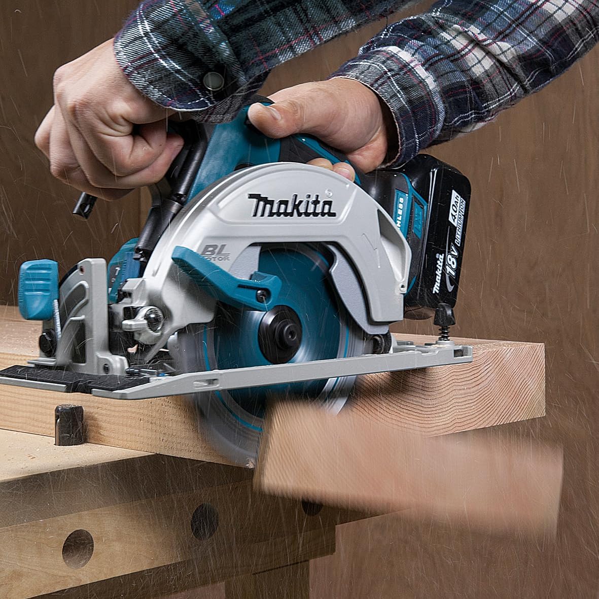 Makita DHS680Z 18V LXT Brushless Circular Saw 165mm – Tool Only (No Battery or Charger)